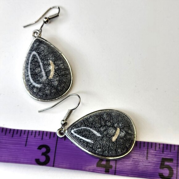 Grey Teardrop Earrings - Picture 6 of 8